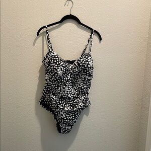 Chic Black and White Dot Swimsuit